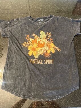 Vintage Canvas "Vintage Spirit" Black Short-Sleeve Tee with Orange Floral Print